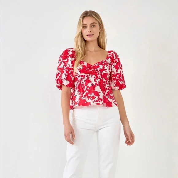 NWT Red and White Floral Puff Sleeve Top with Cutout Back Size Small - Picture 1 of 8
